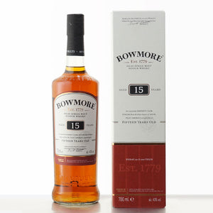 アイラ島の老舗蒸留所が誇る珠玉の一本「ボウモア15年」をご紹介