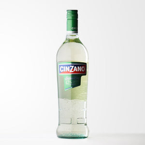 🍸すっきり上品な大人の香り「チンザノ ドライ」のご紹介！