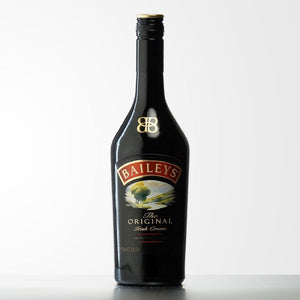 とろける甘さと上質なコク ― 「ベイリーズ アイリッシュクリーム」